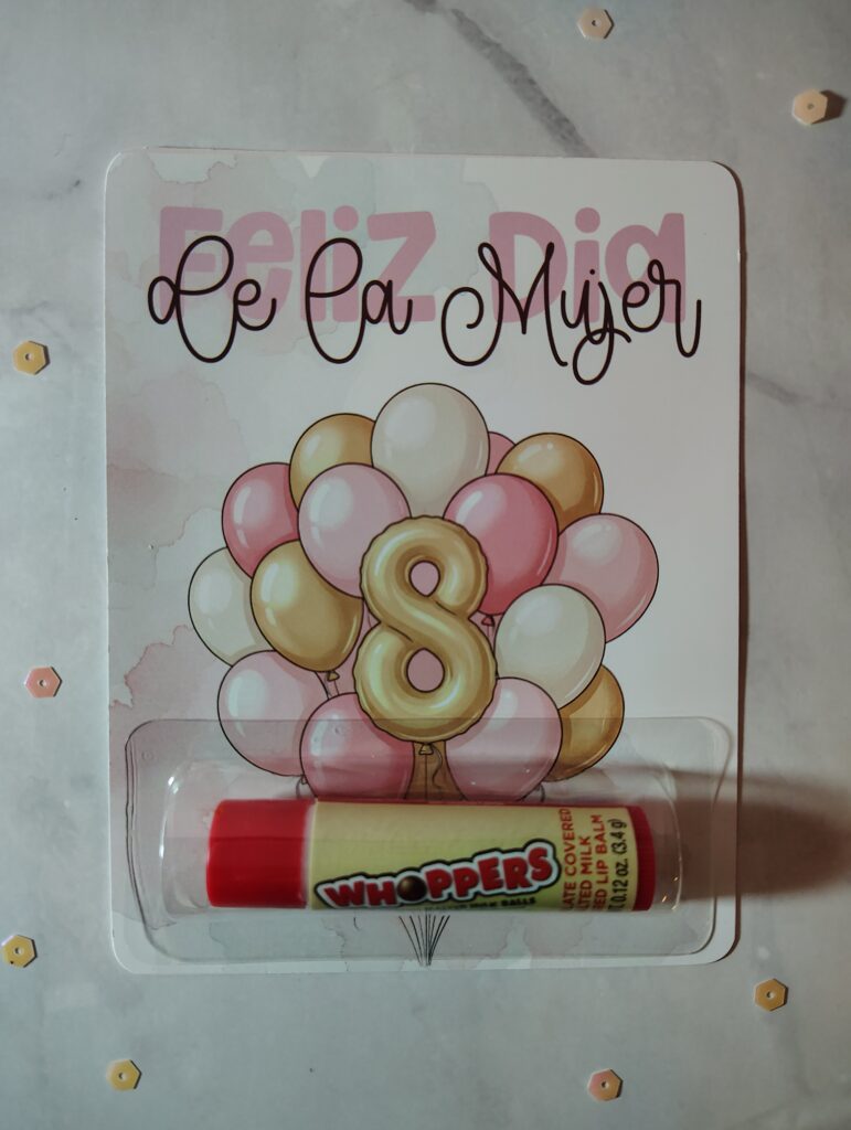 Lip balm holder imprimible en formato tarjeta para el Dia de la Mujer